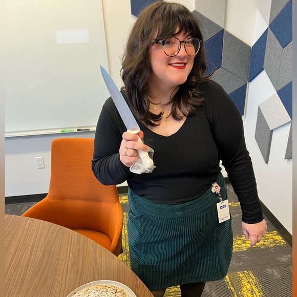 Meet your Posher, Gia - Picture 5 of 5